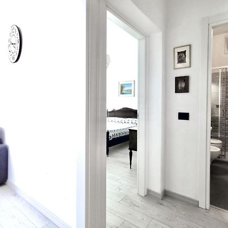 Lake Dream By Design Studio Apartment Белано Екстериор снимка